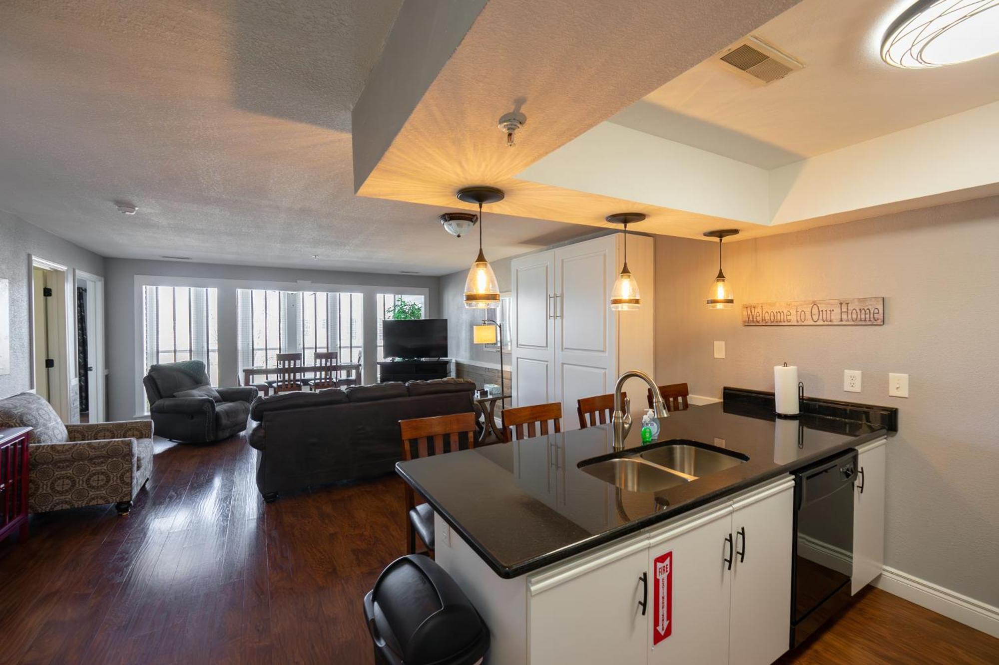 בראנסון 2Br Walk-In Condo - Near The 76 Strip - Free Wifi - Pool - Free Tickets Included - Clb-3 מראה חיצוני תמונה